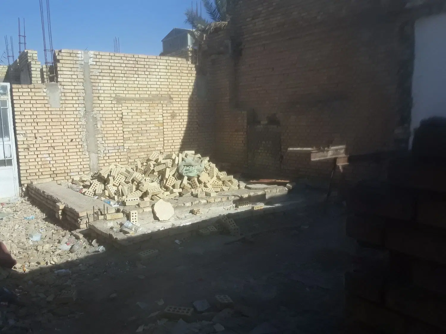 خانه نیمه کاره  کوتشیخ