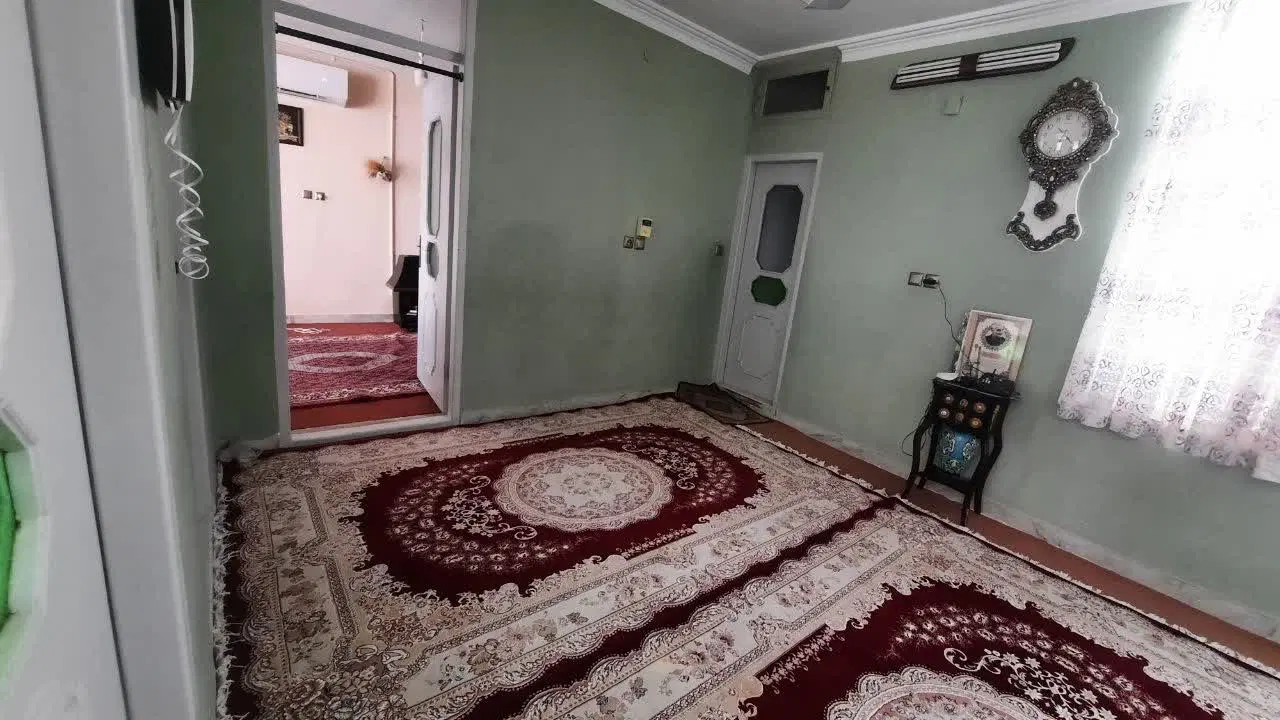 فوری (فروش خانه ۳۰ سال ساخت یا معاوضه باخانه)