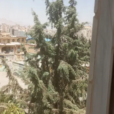 رهن و اجاره واحد ۱۲۰ متری بر خیابان اصلی