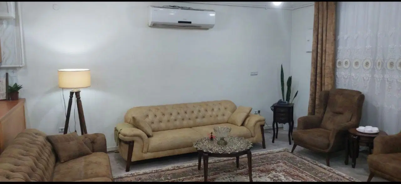 ۹۰ متر واحد جلو