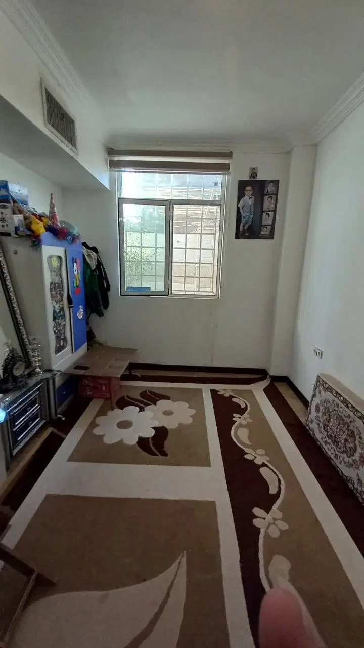 واحد همکف حیاط دار زیباشهر