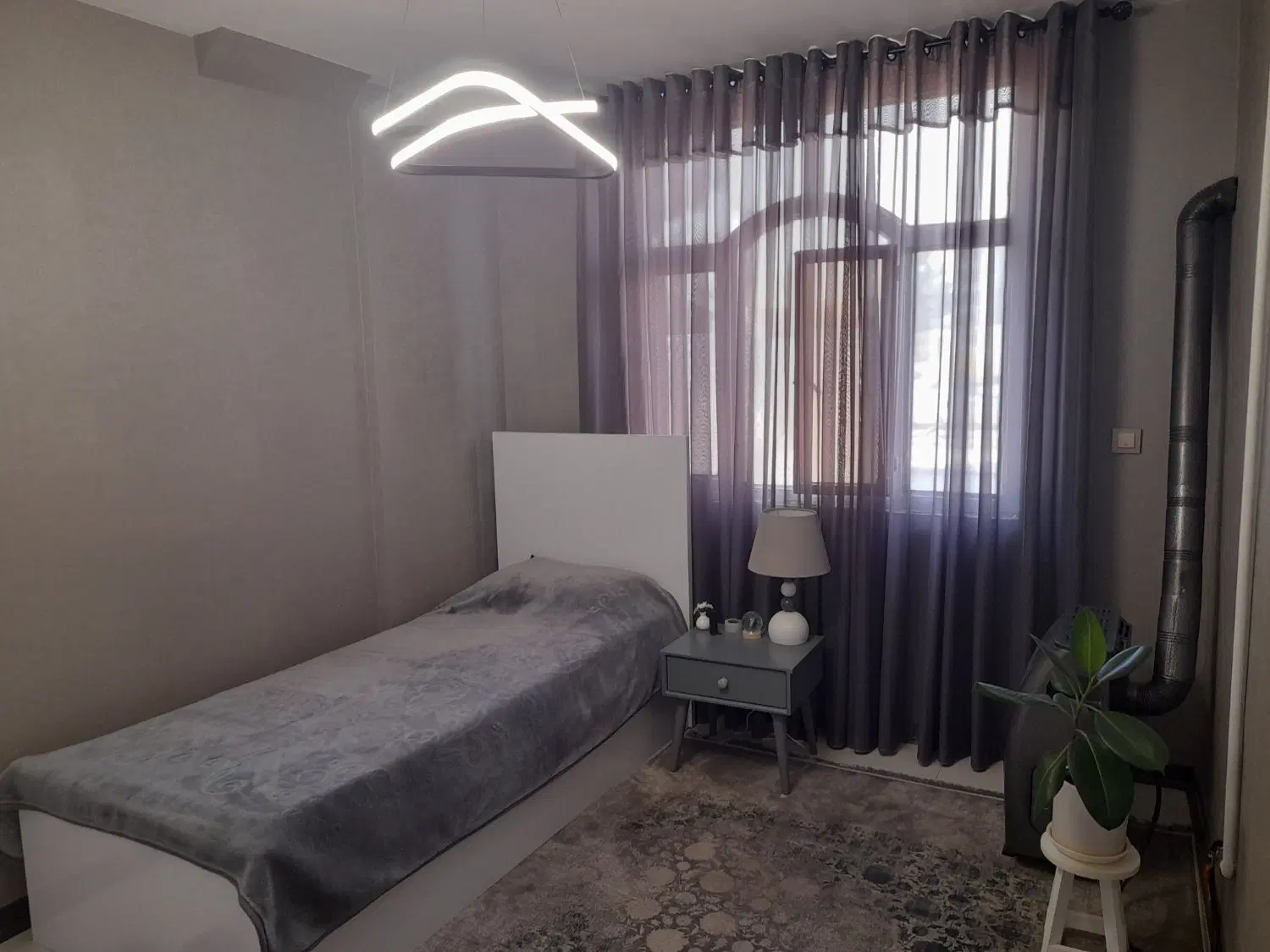 فروش آپارتمان طبقه اول نبش سجاد۳