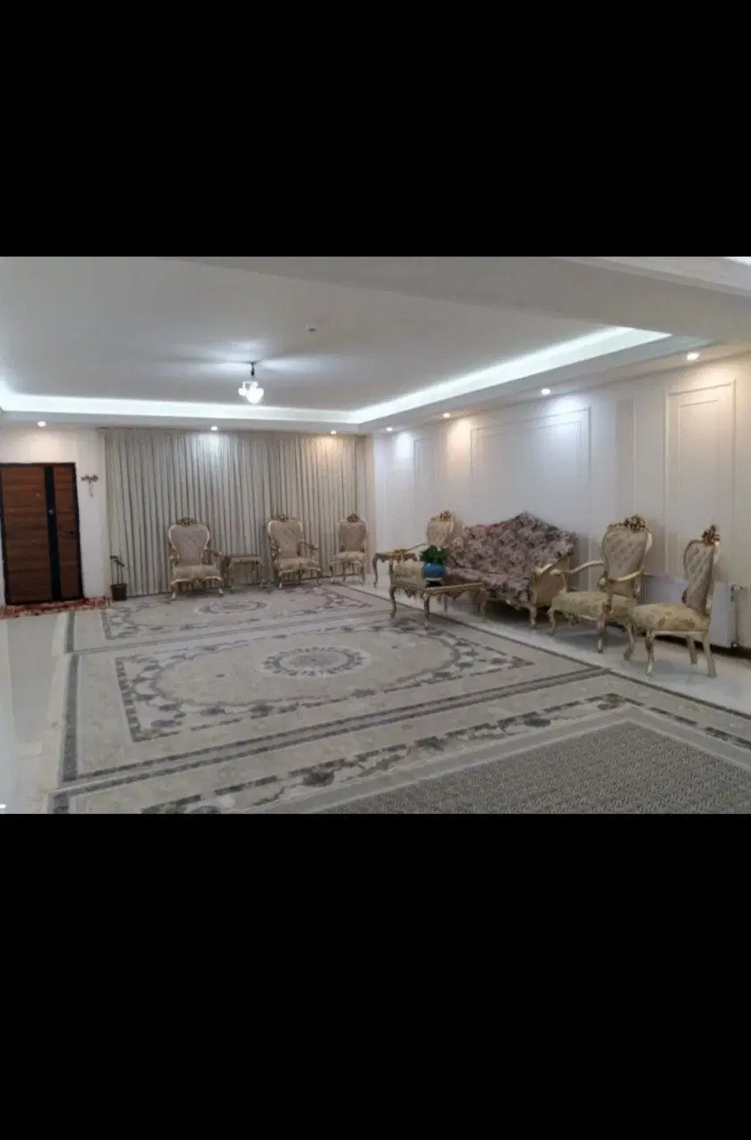 آپارتمان ۱۲۷ متری بزرک ومجهز پرنور املاک پارسا