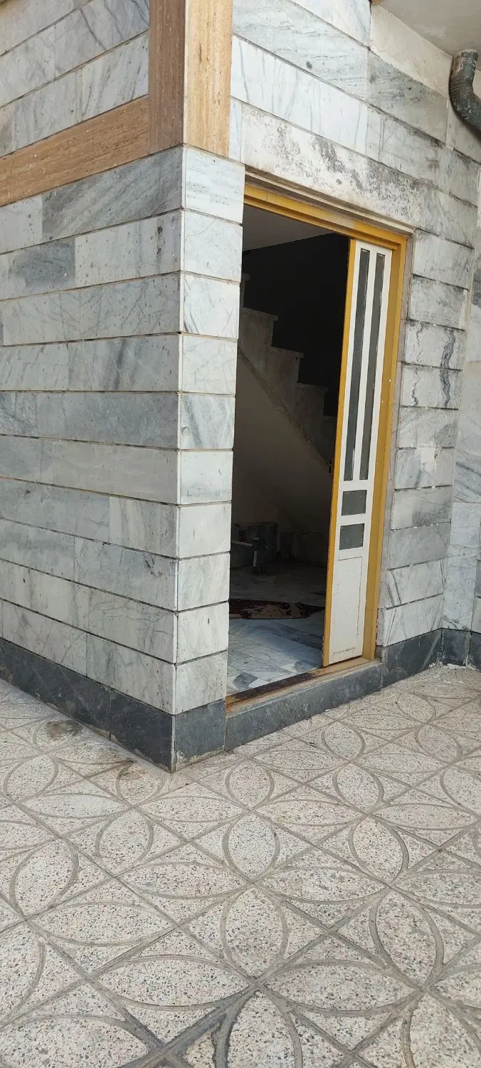 فروش آپارتمان ۷۰ متری در گلدشت دوم غربی