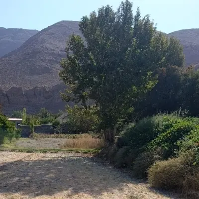 زمین کوهپایه خانه کلنگی