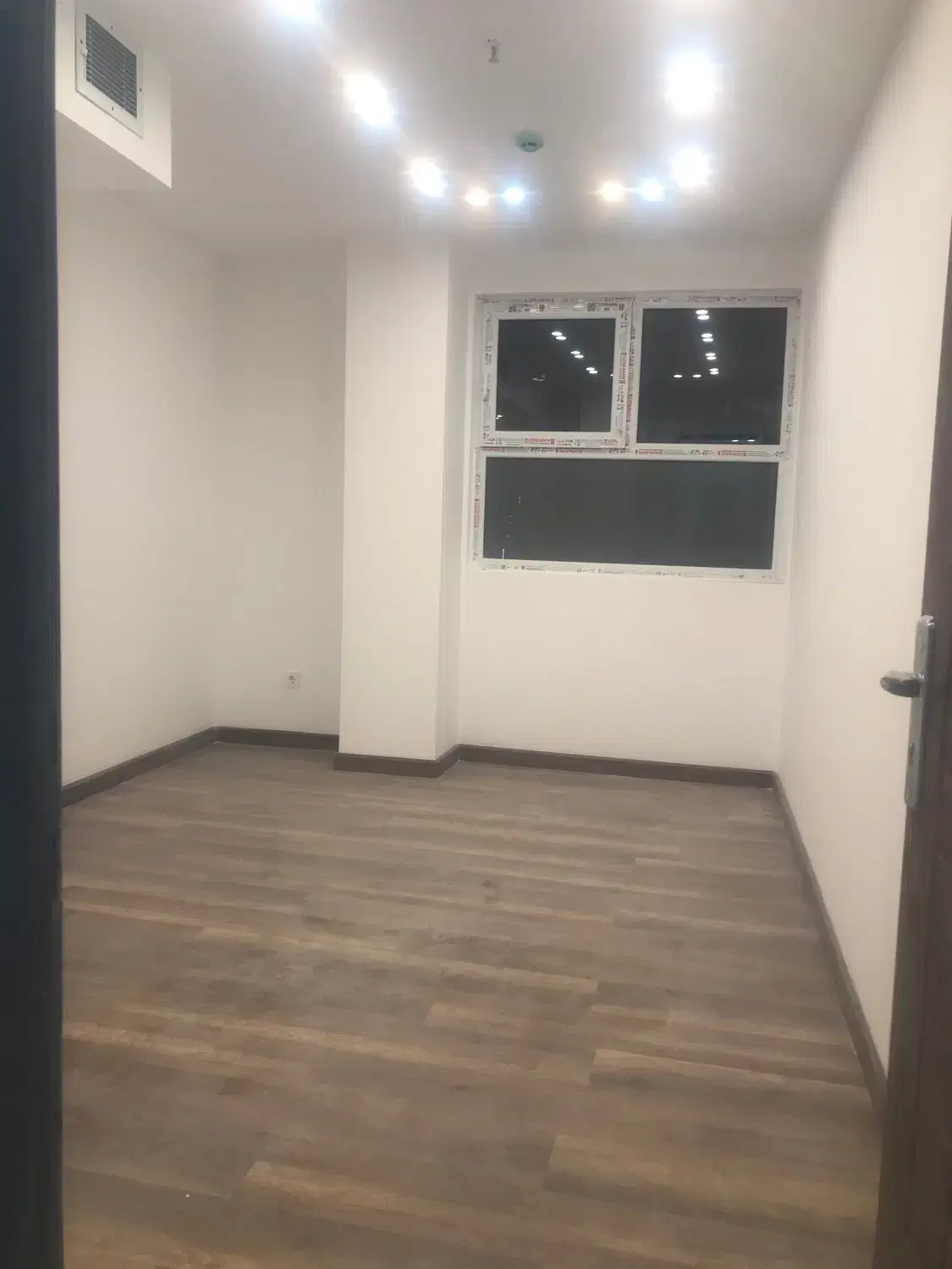 آپارتمان استخردار امیرالمونین