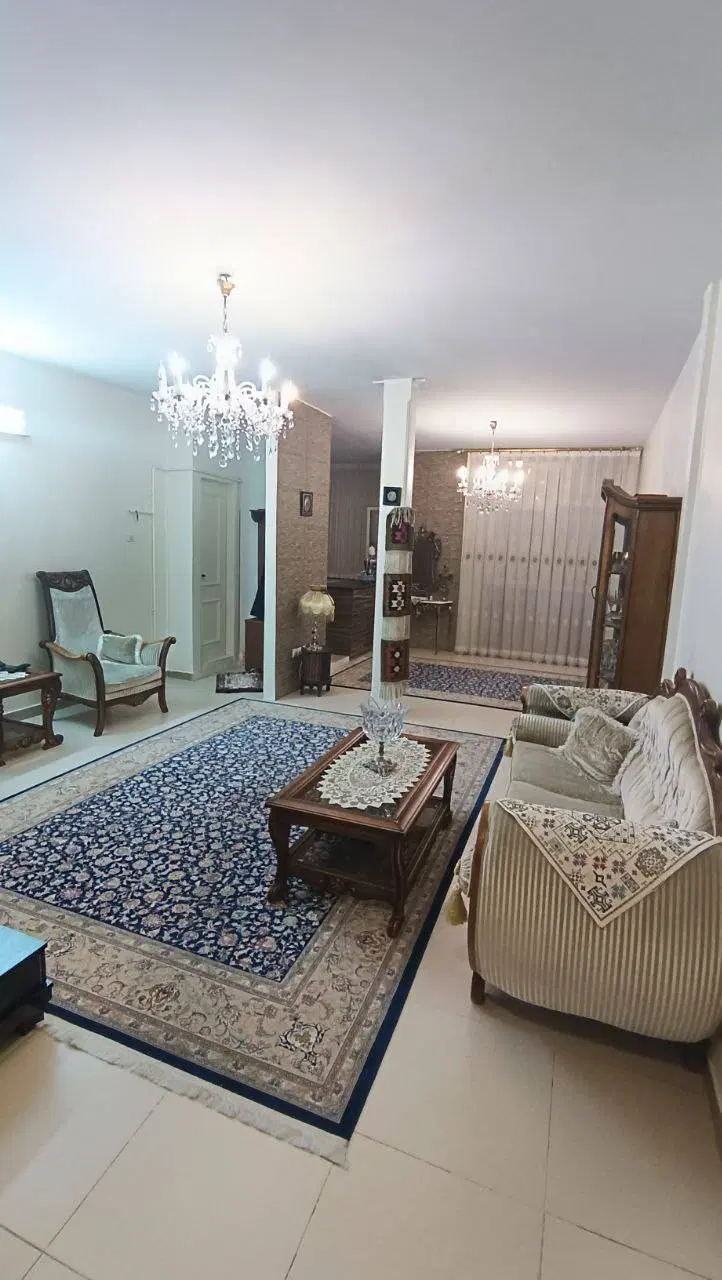 ۷۱ متر خ عبدالحمیدی