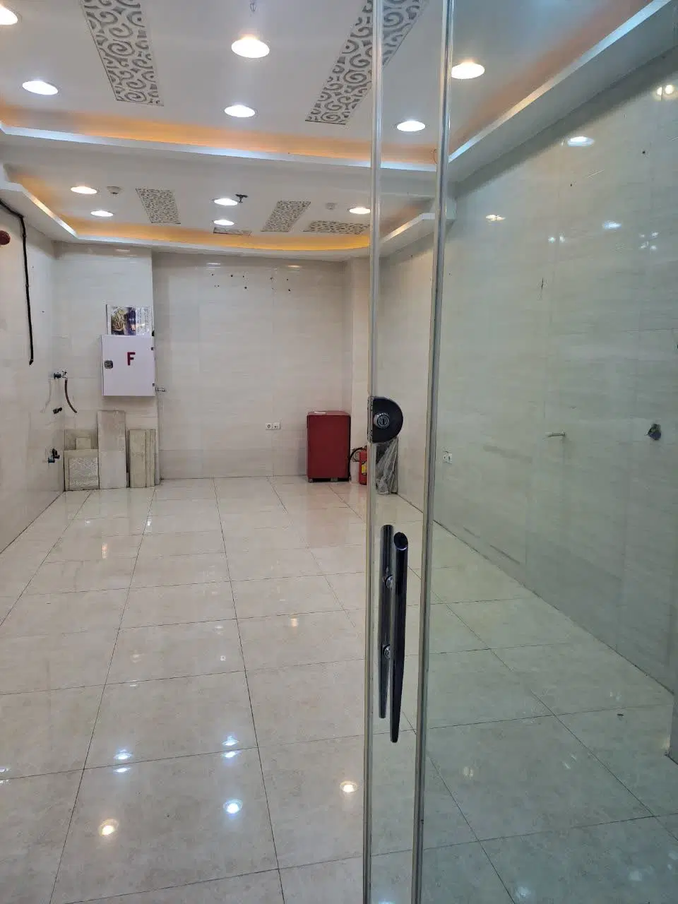 یک باب مغازه ۲۵متری