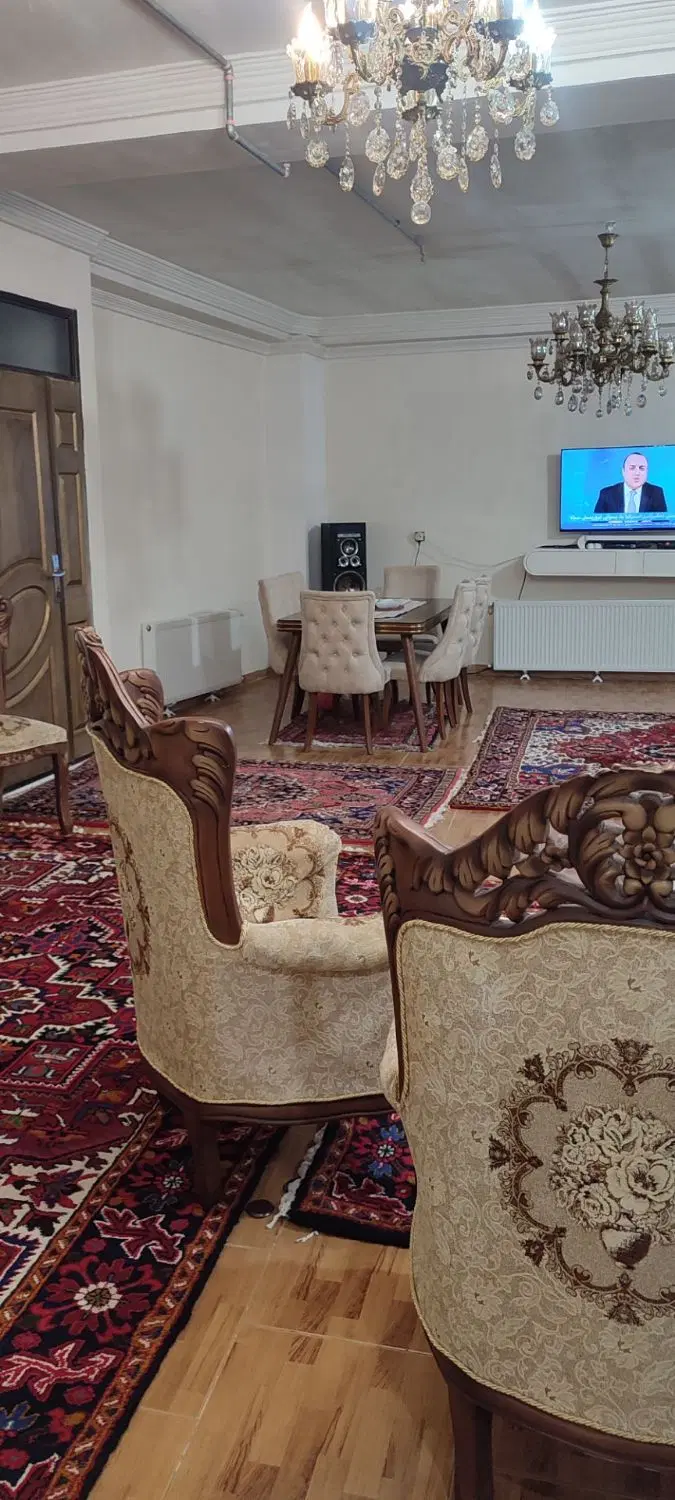 همخونه خانم