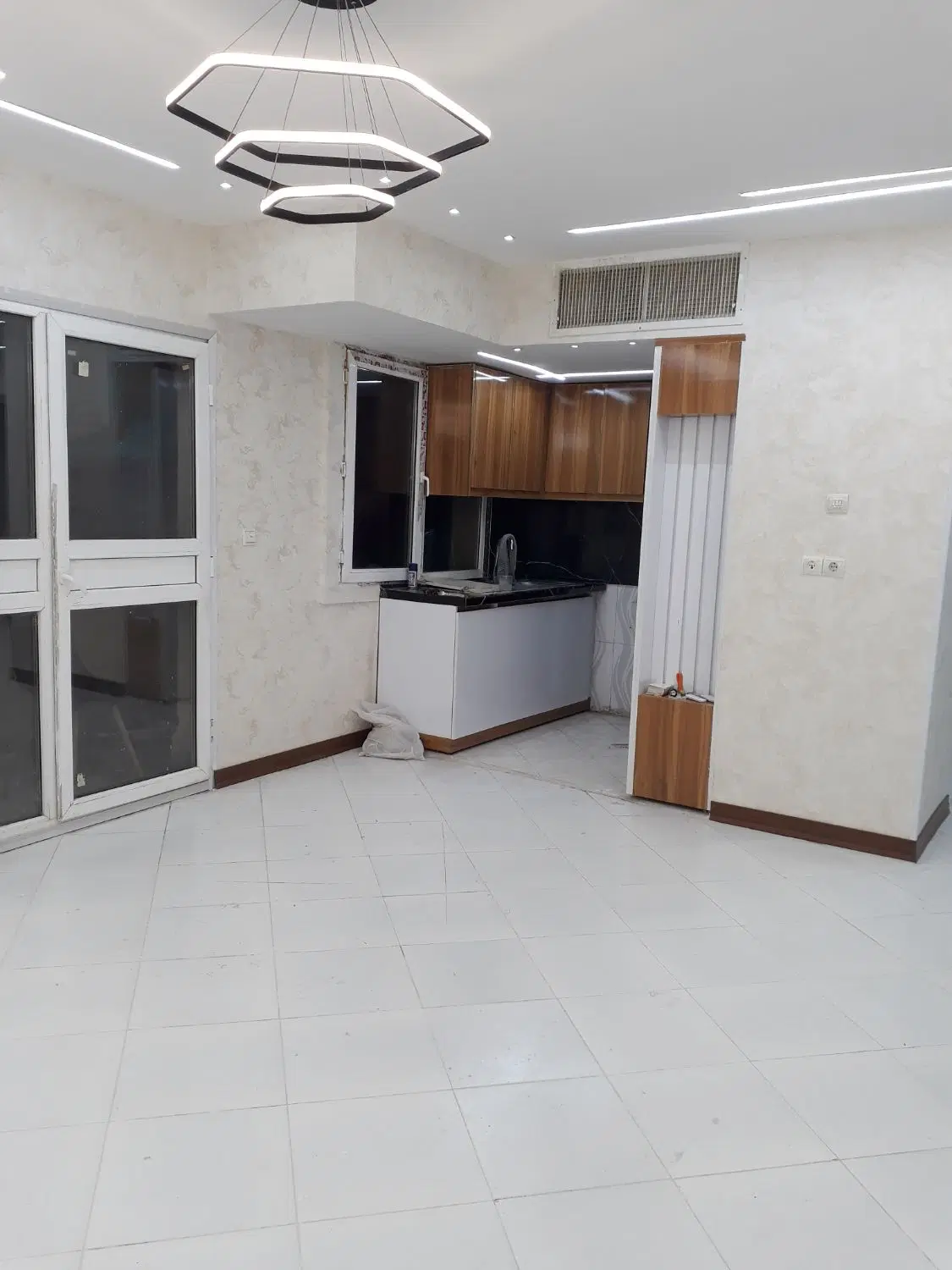 خانه اپارتمان ۸۵ متری گلبهار