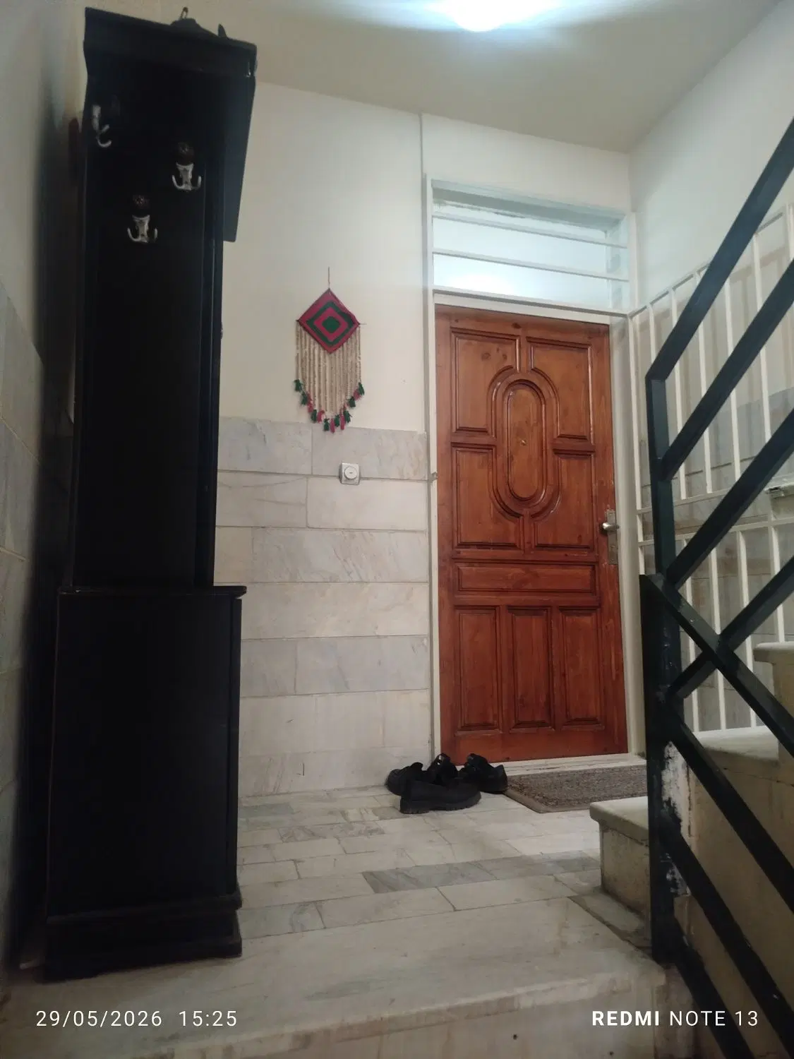 آپارتمان تک واحدی