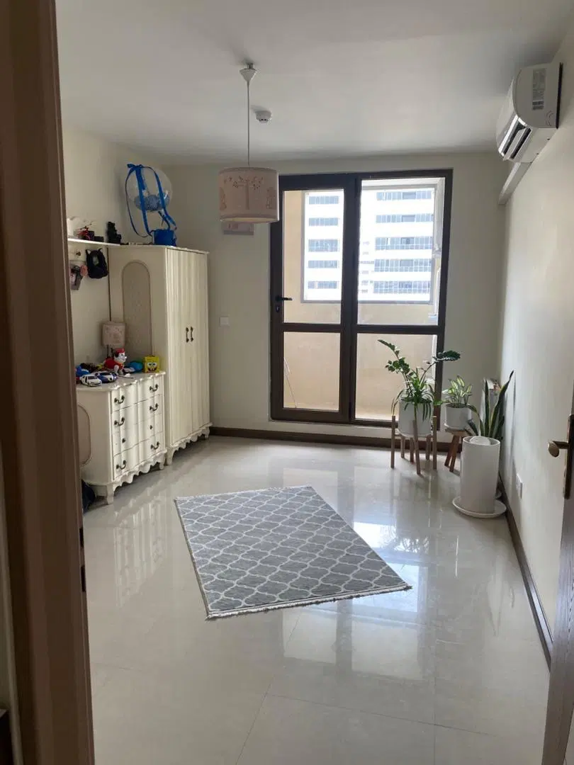 همخونه میشم( کاملاموجه)آقا۳۹ ساله
