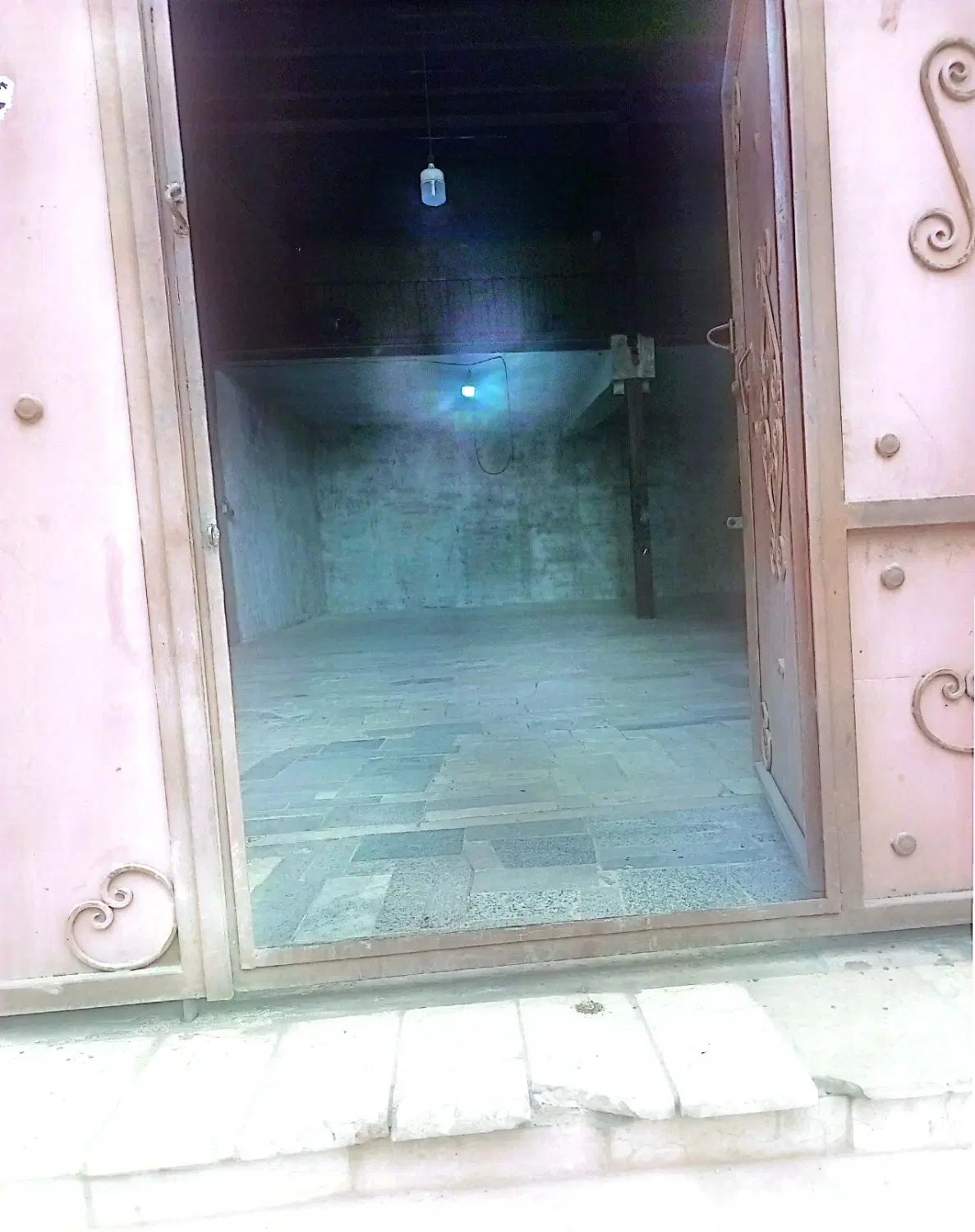 رهن و اجاره سالن کارگاه و انباری