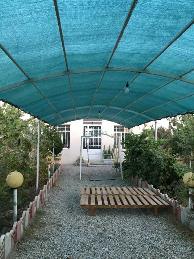 باغ باغچه ۵۰۰ متر قرچک پوئینک
