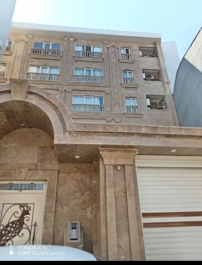 آپارتمان سه خوابه فول در  رودبارتان ساغری سازان