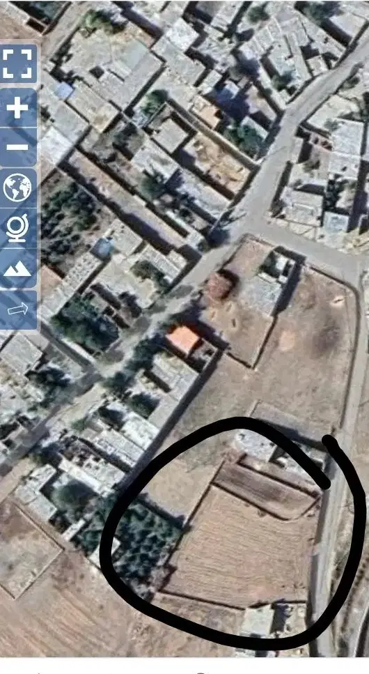 زمین مسکونی