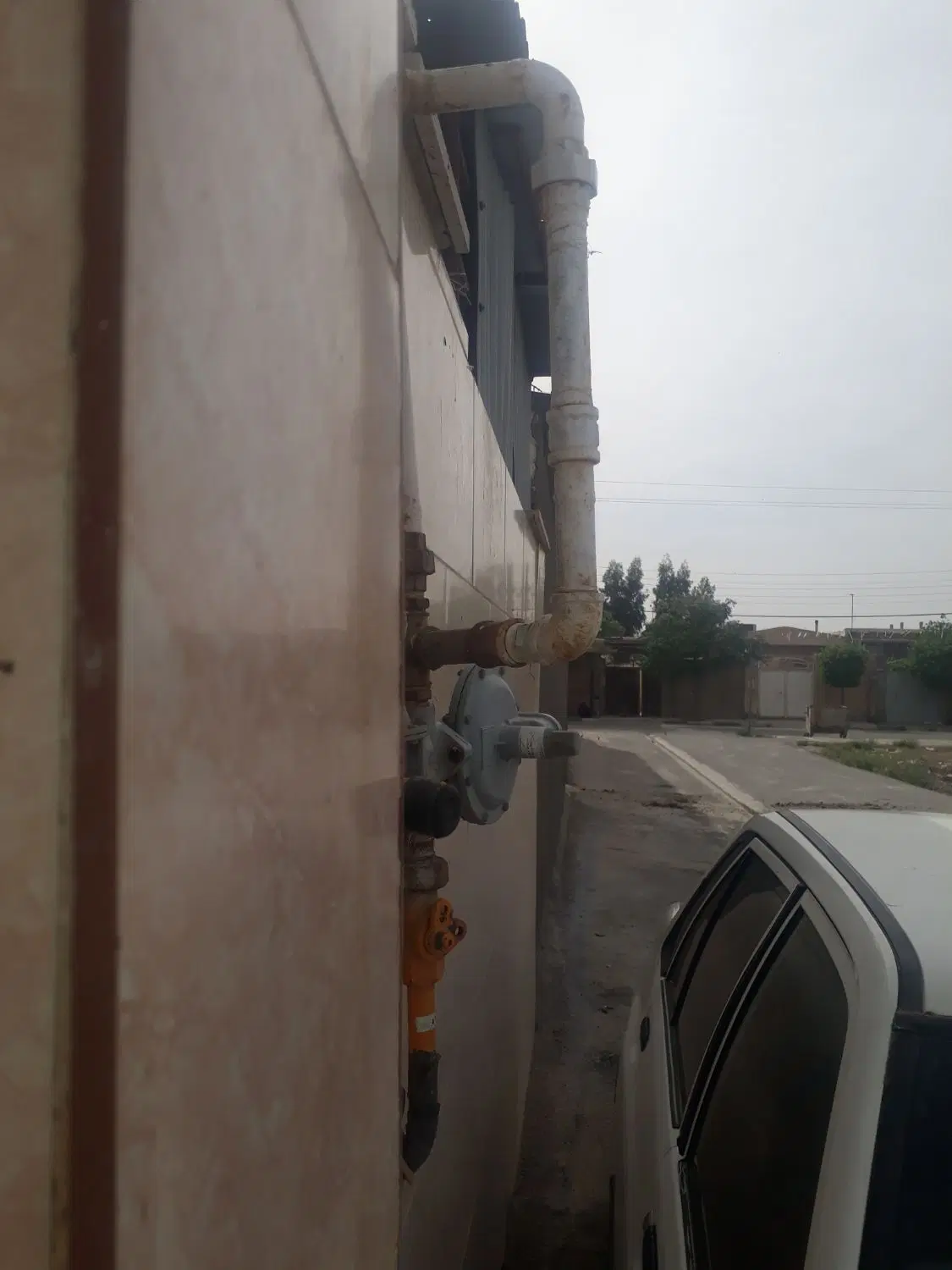 مومن آباد قنوات ۵۰متر ی خواب اجاره داده می شود