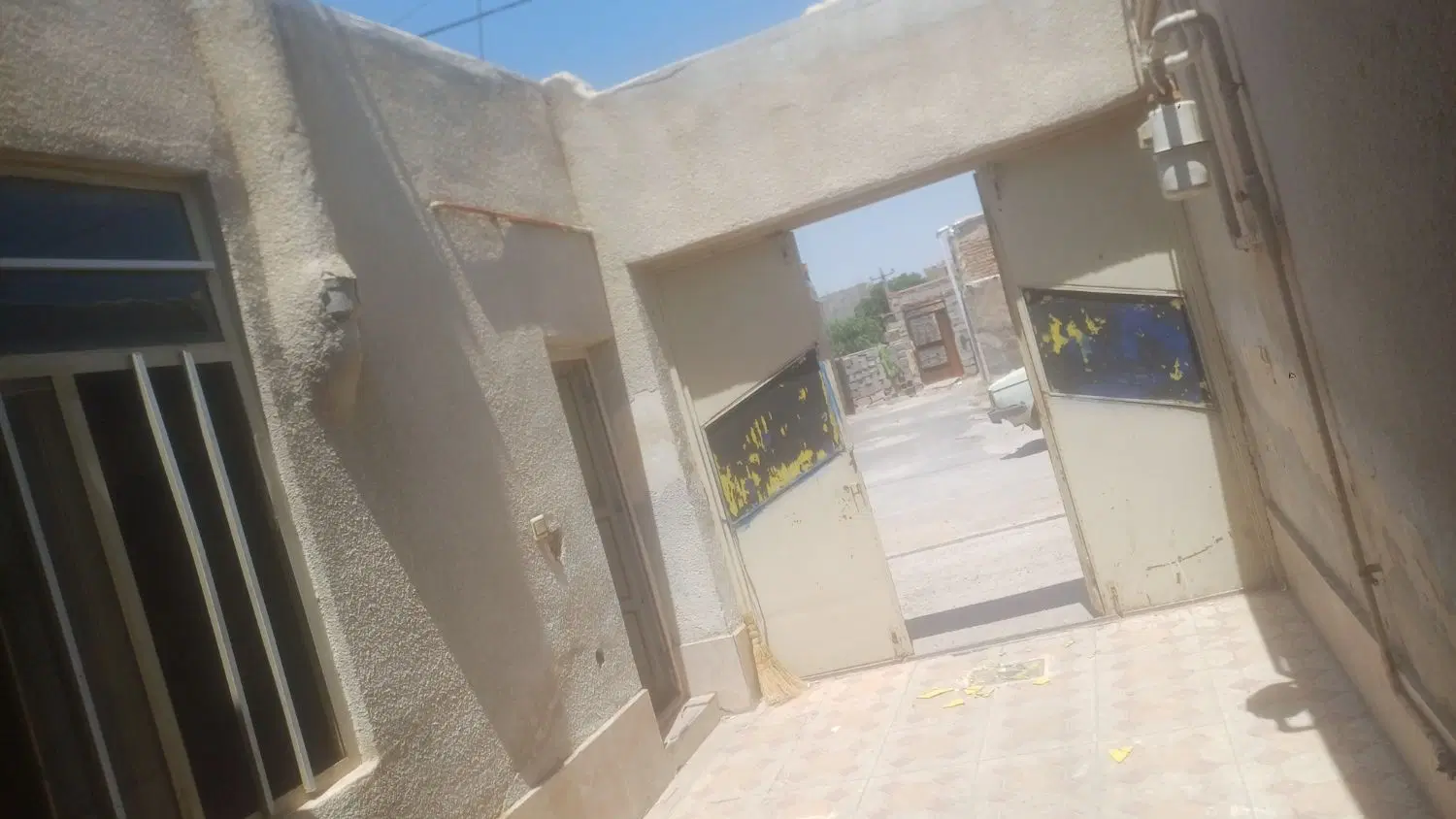 حیاط ۸۵متر باغمعروف کوچه امامت مسکن سواد