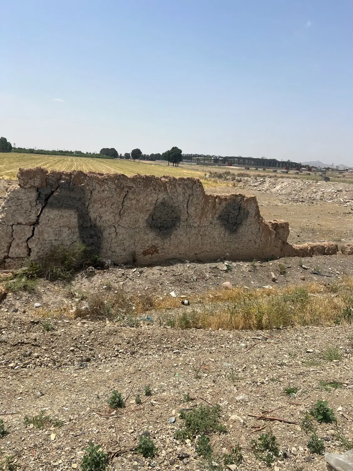 باغ ویلا ۴۵۰ متری ۶۰ قواره سند بنام