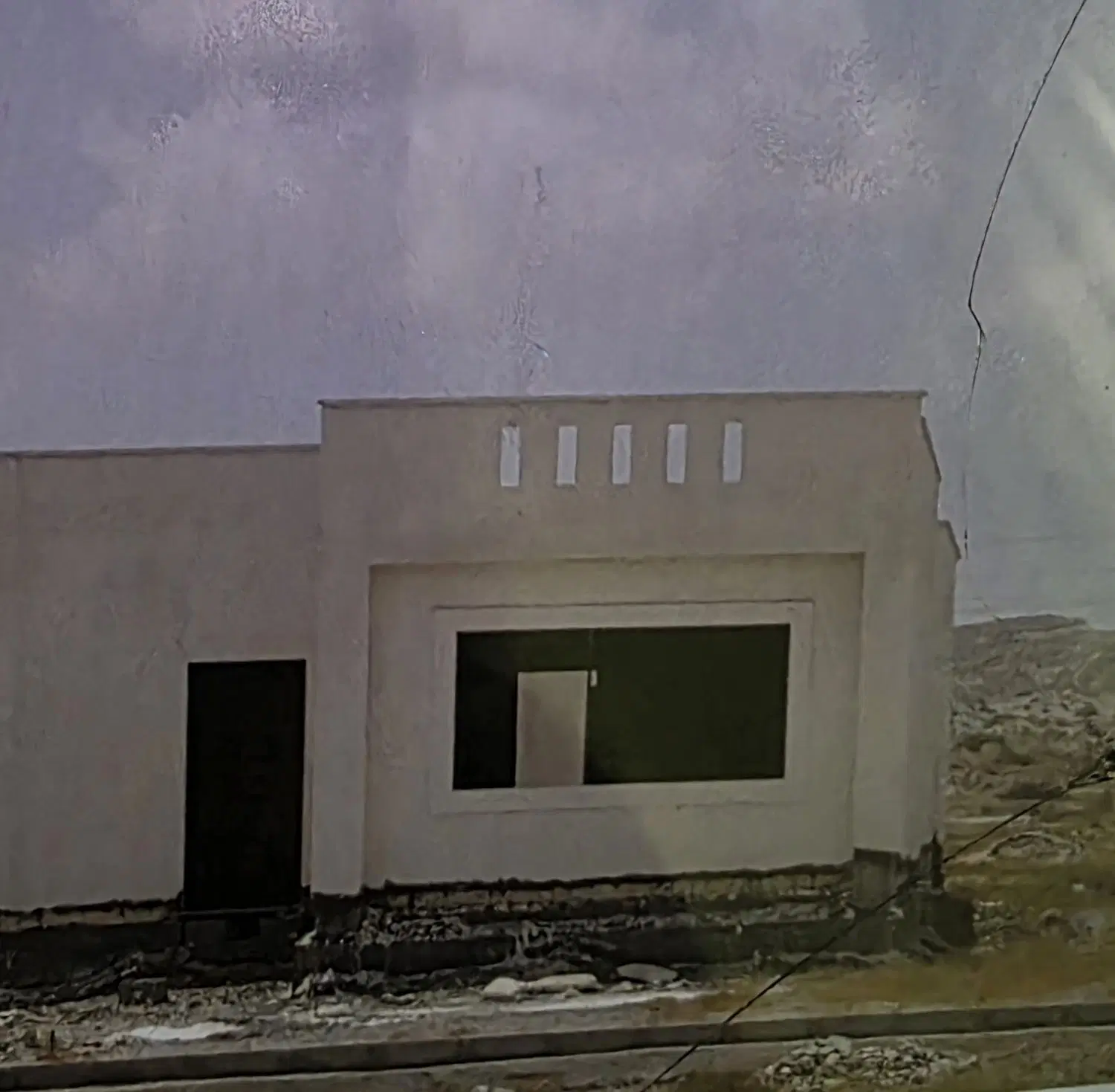 ویلایی نیمه کاره نزدیک شهر