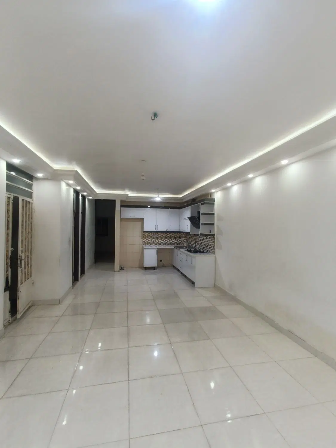 ۸۰متر_همکف_فوق لوکس_تاپ‌لوکیشن