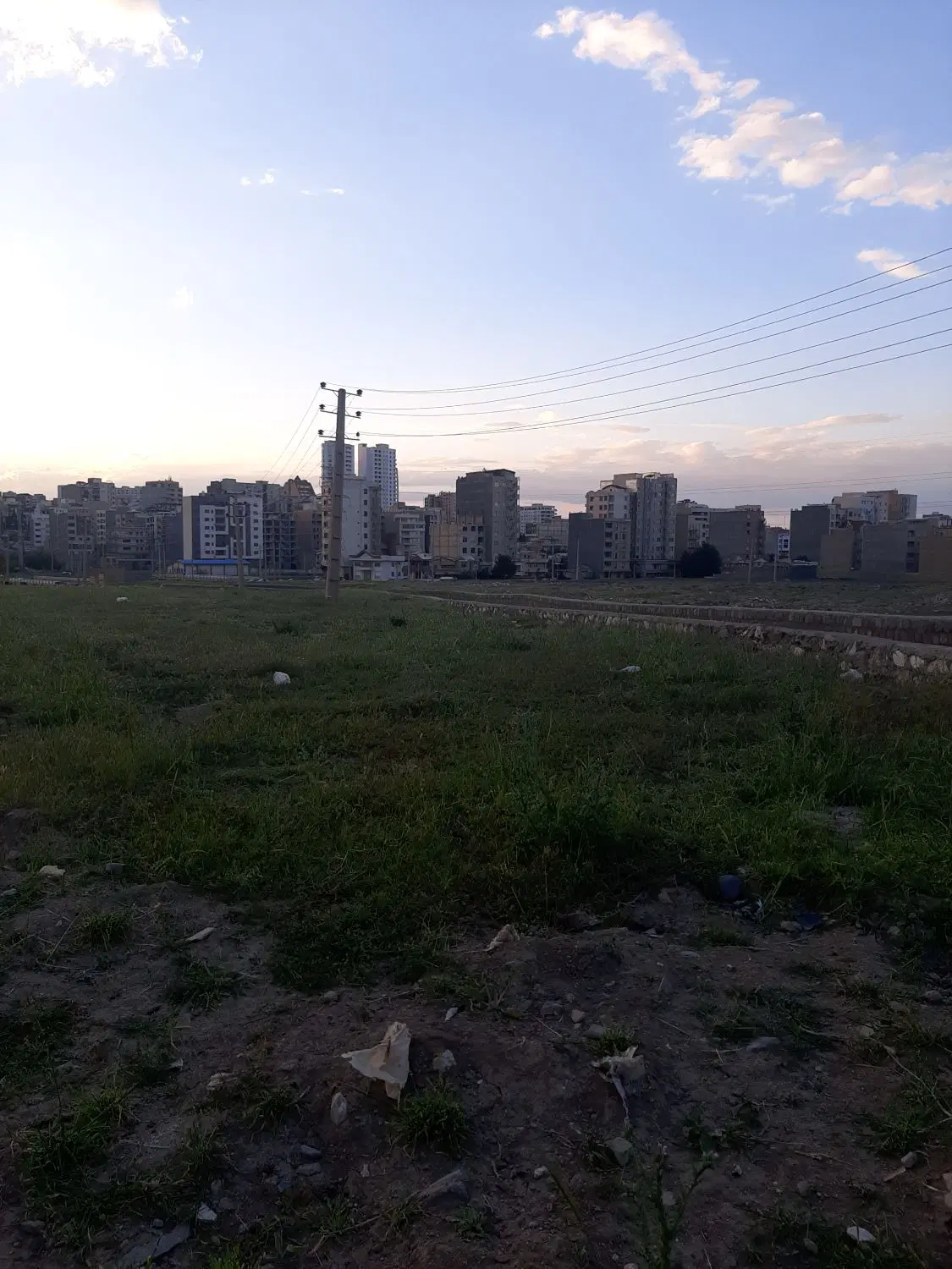 زمین مسکونی ۲۸۵ متردونبش سندمحدوده خ بدیعی