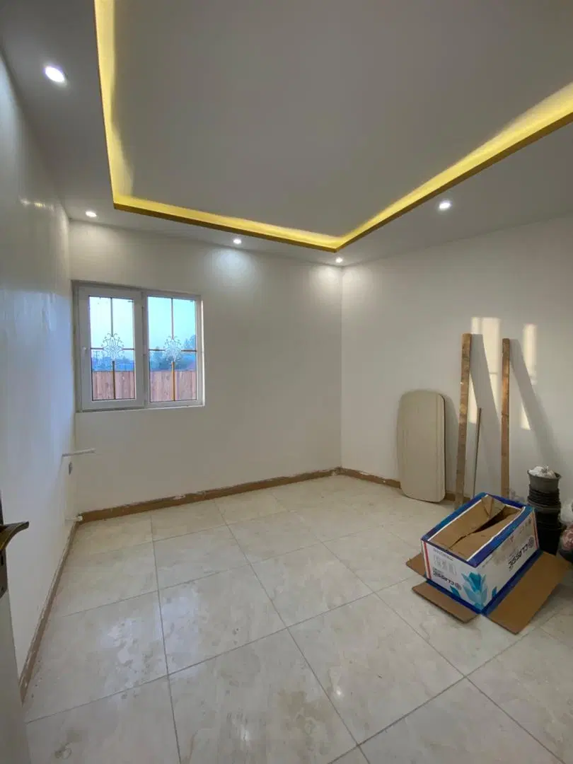 ویلا.. نمارومی 240مترزمین بنا120متر
