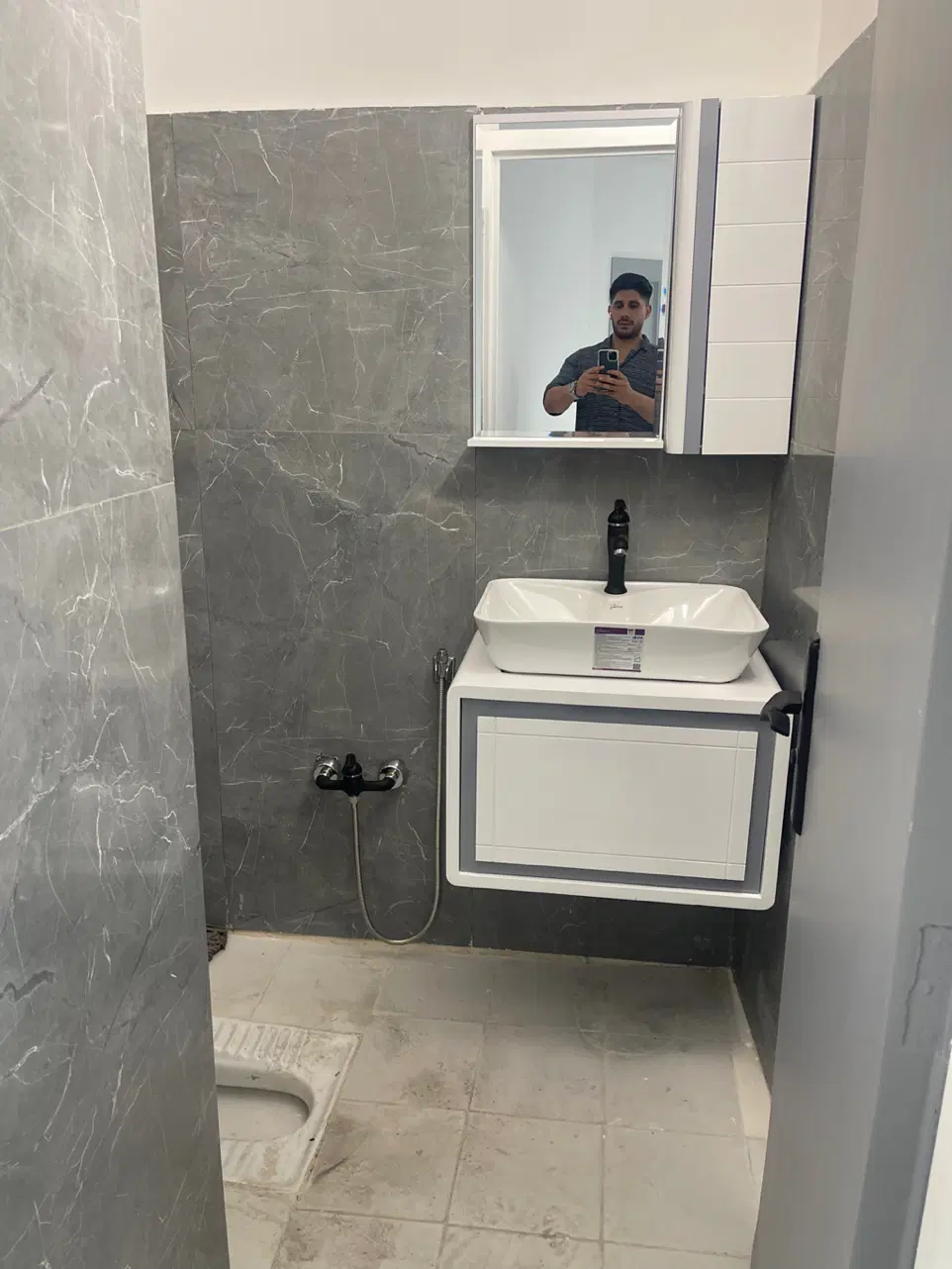 ۶۳ متر آپارتمان تهرانسر