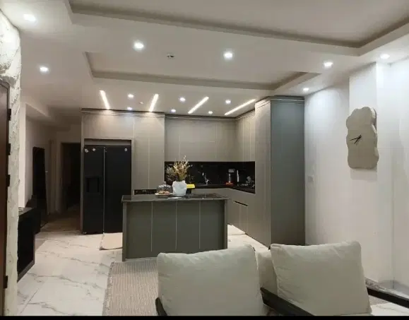 واحدکمیابm98شیک‌ولاکچری_خوش‌قیمت‌باهنر_استثنایی