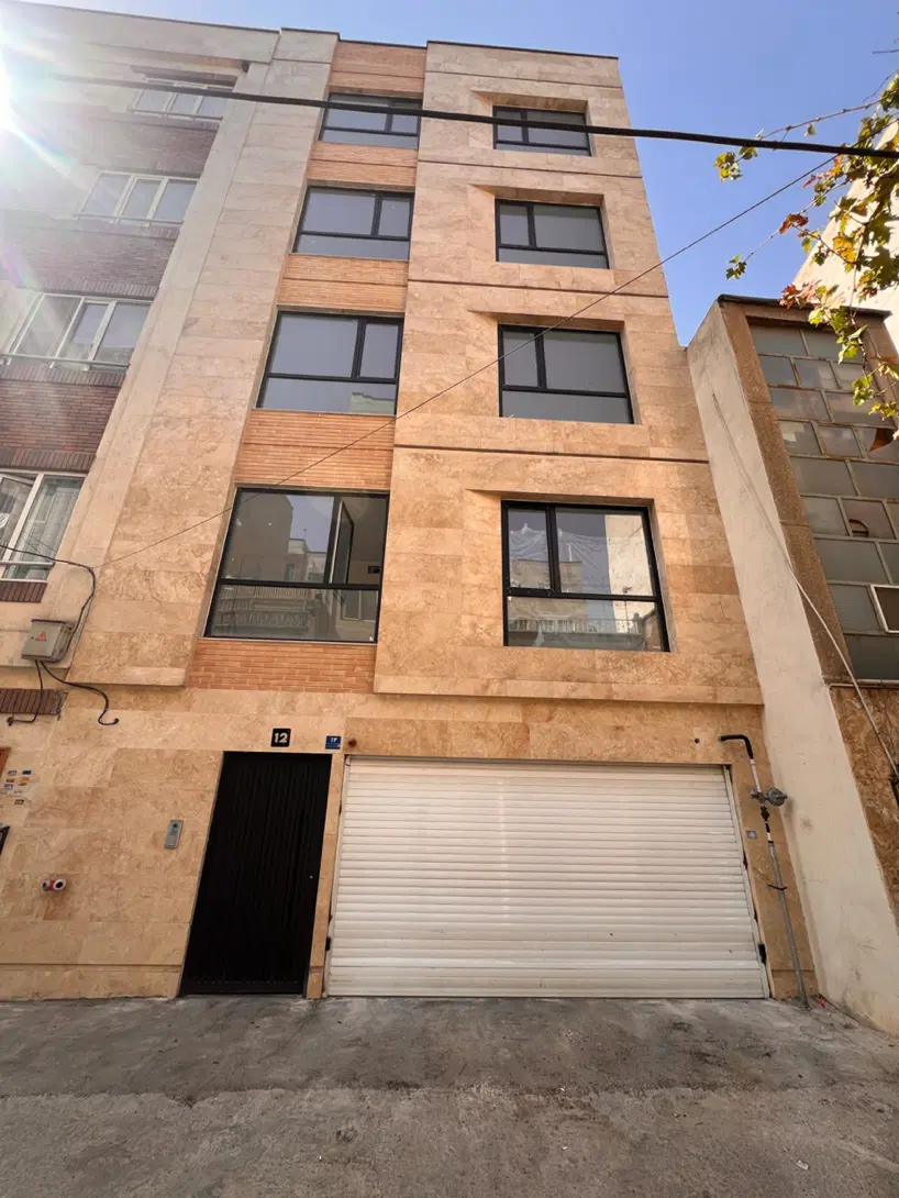 اپارتمان ۷۲ متری میدان نامجو