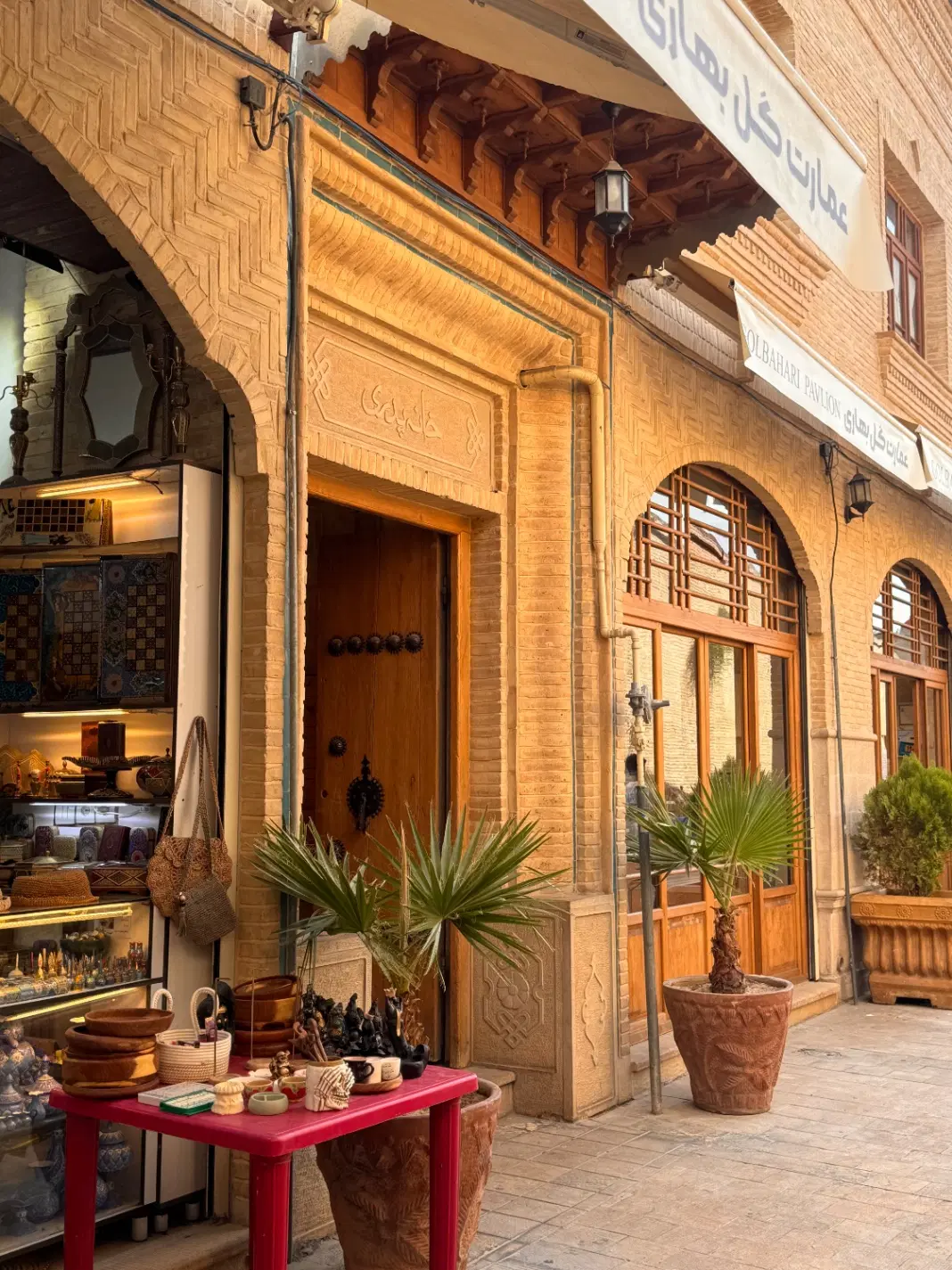 قصردشت ۹۰۰ متر موقعیت تجاری