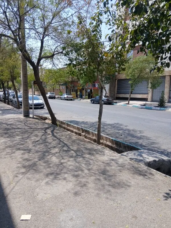 مغازه ۲۰۰متری دوکله