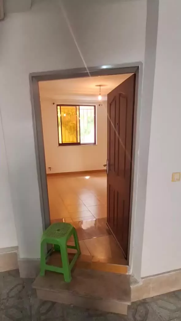 اجاره سوئیت ۶۰ متری سه راه پاستوریزه