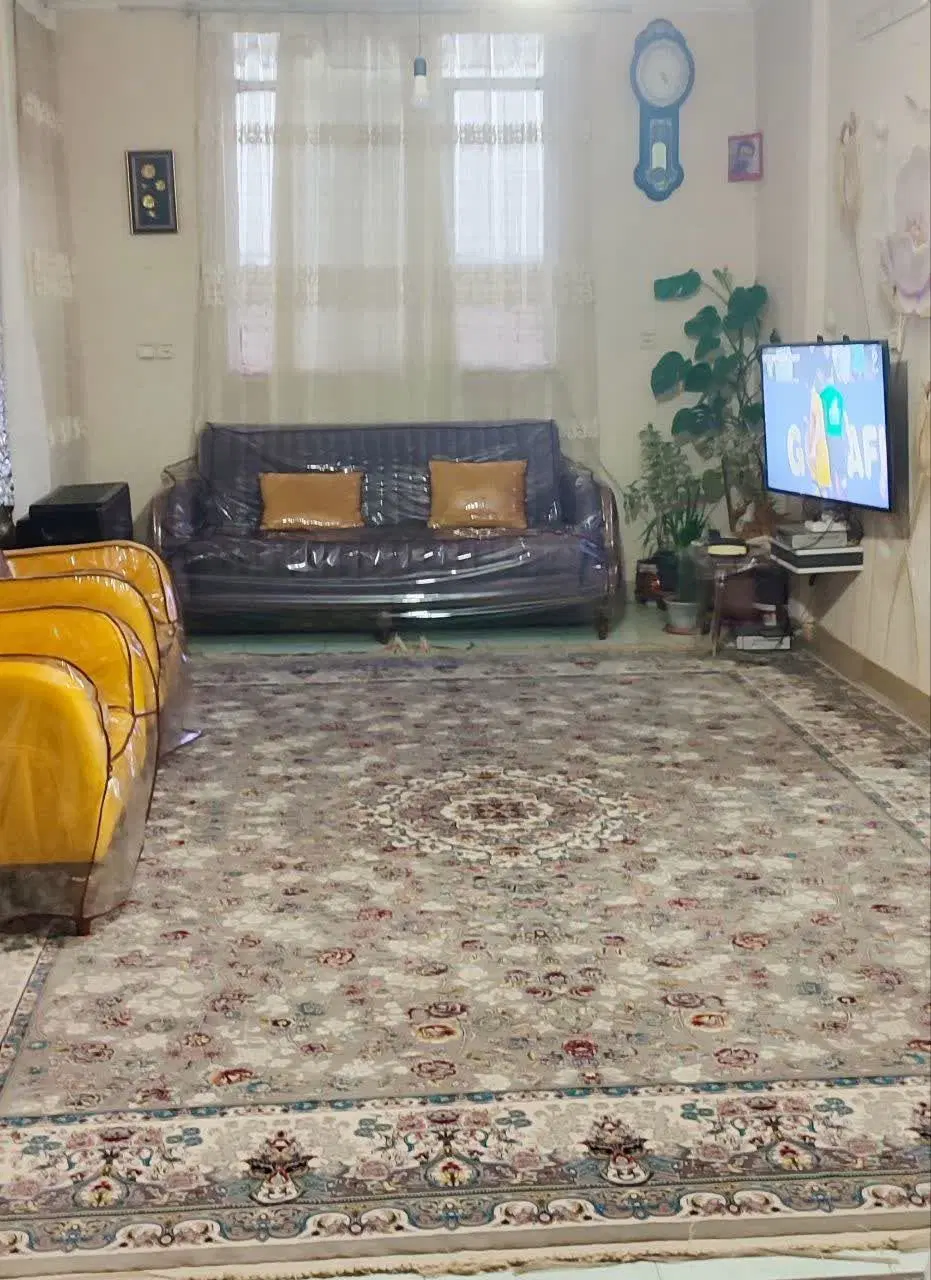 خانه ۷۰ متری واقع در بلوار شهید حیدری