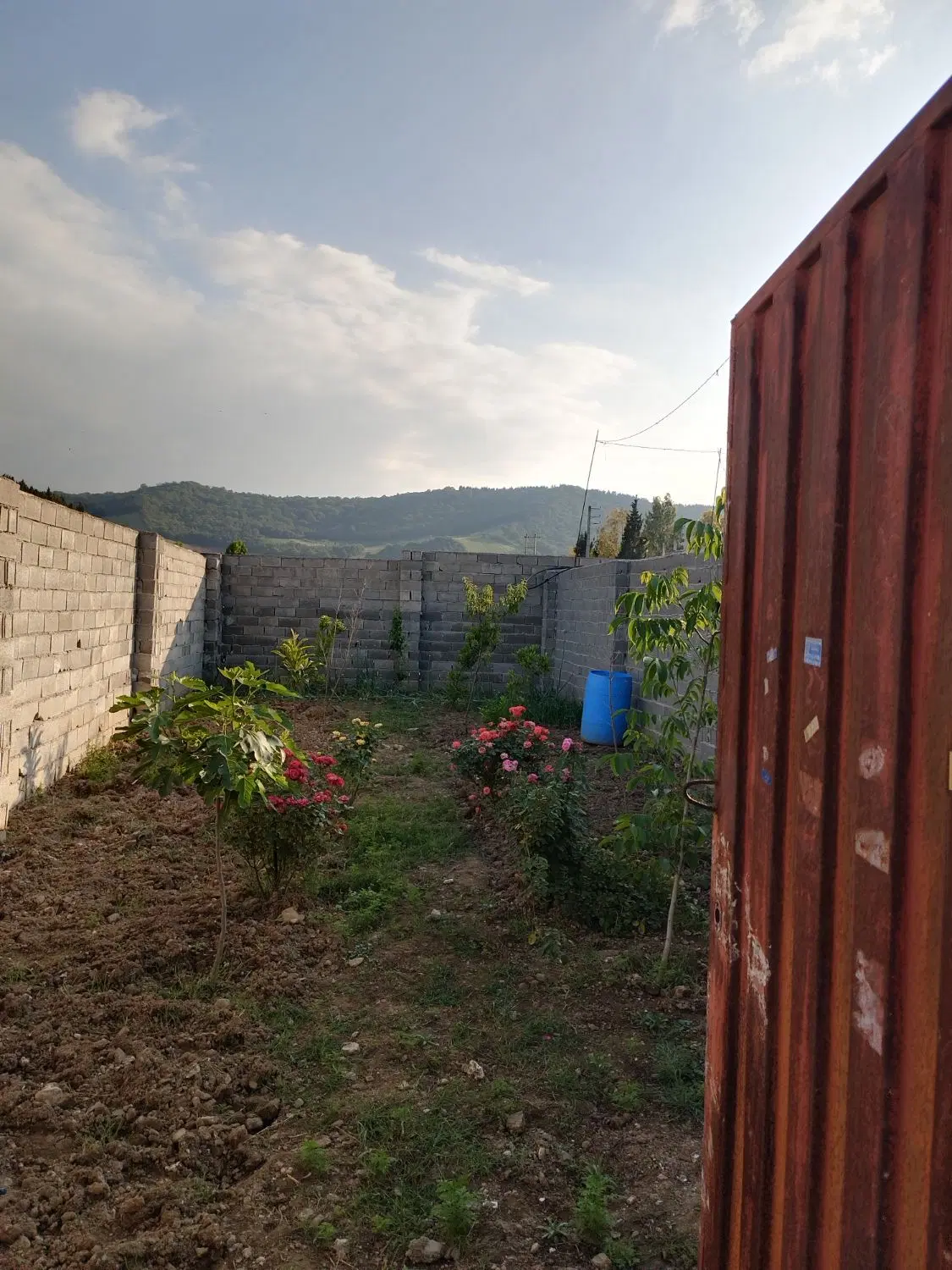 زمین ۱۲۰متری جهت اجاره