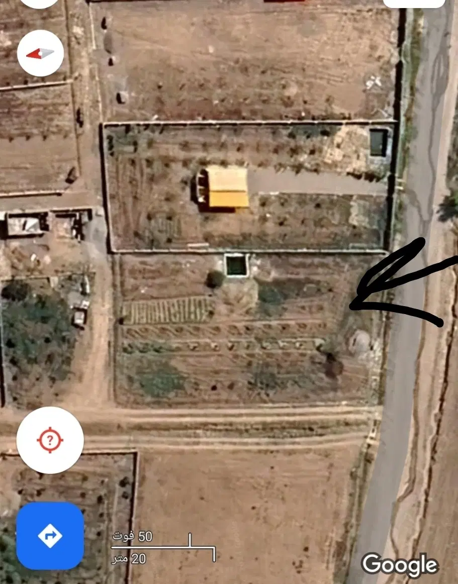 زمین 1600 متر