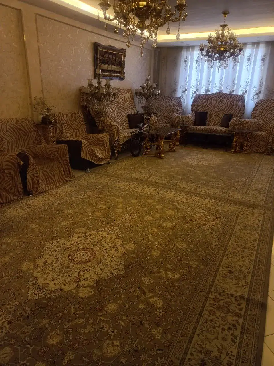 طبقه اول.بهاران