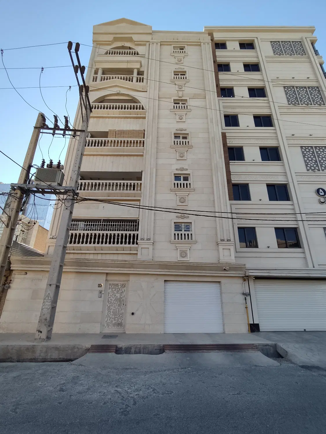 کلید اول پشت کلوپ _تک واحدی_بی نقض