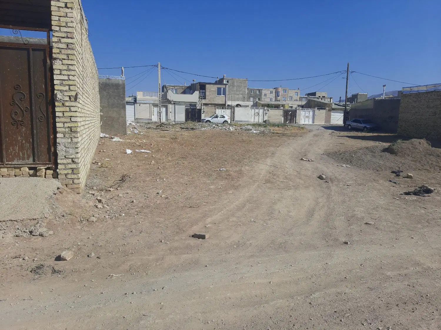 فروش‌زمین‌‌درحسین‌‌ابادشکوفه۳