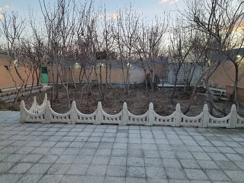باغ زرین شهر