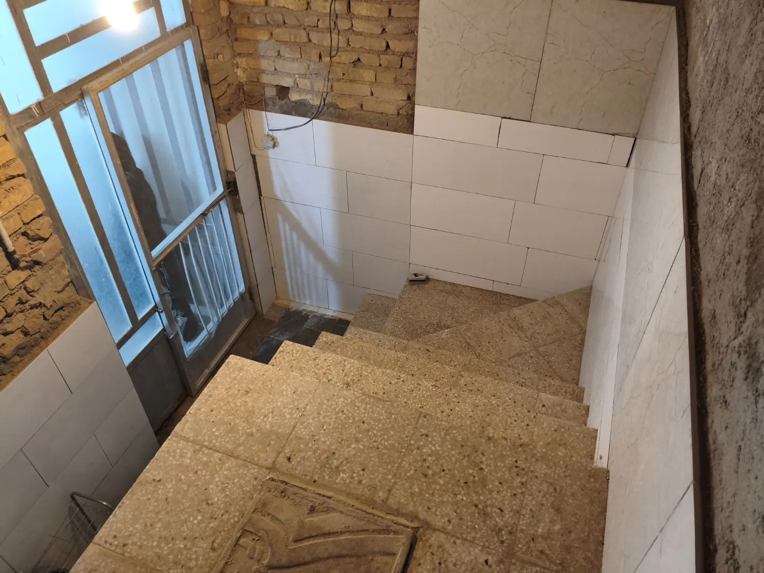املاک هستم اجاره زیر زمین  در بلوار دشتی