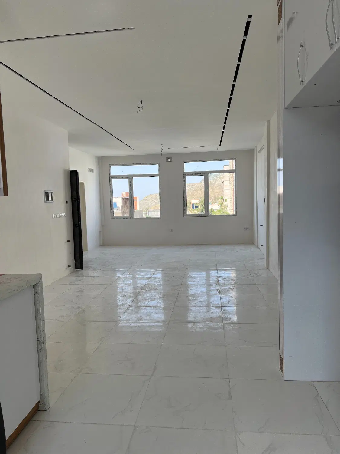فروش آپارتمان دلاوران