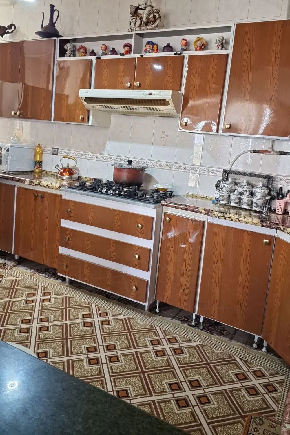 خانه ویلایی ۲۱۰ متر بر اصلی