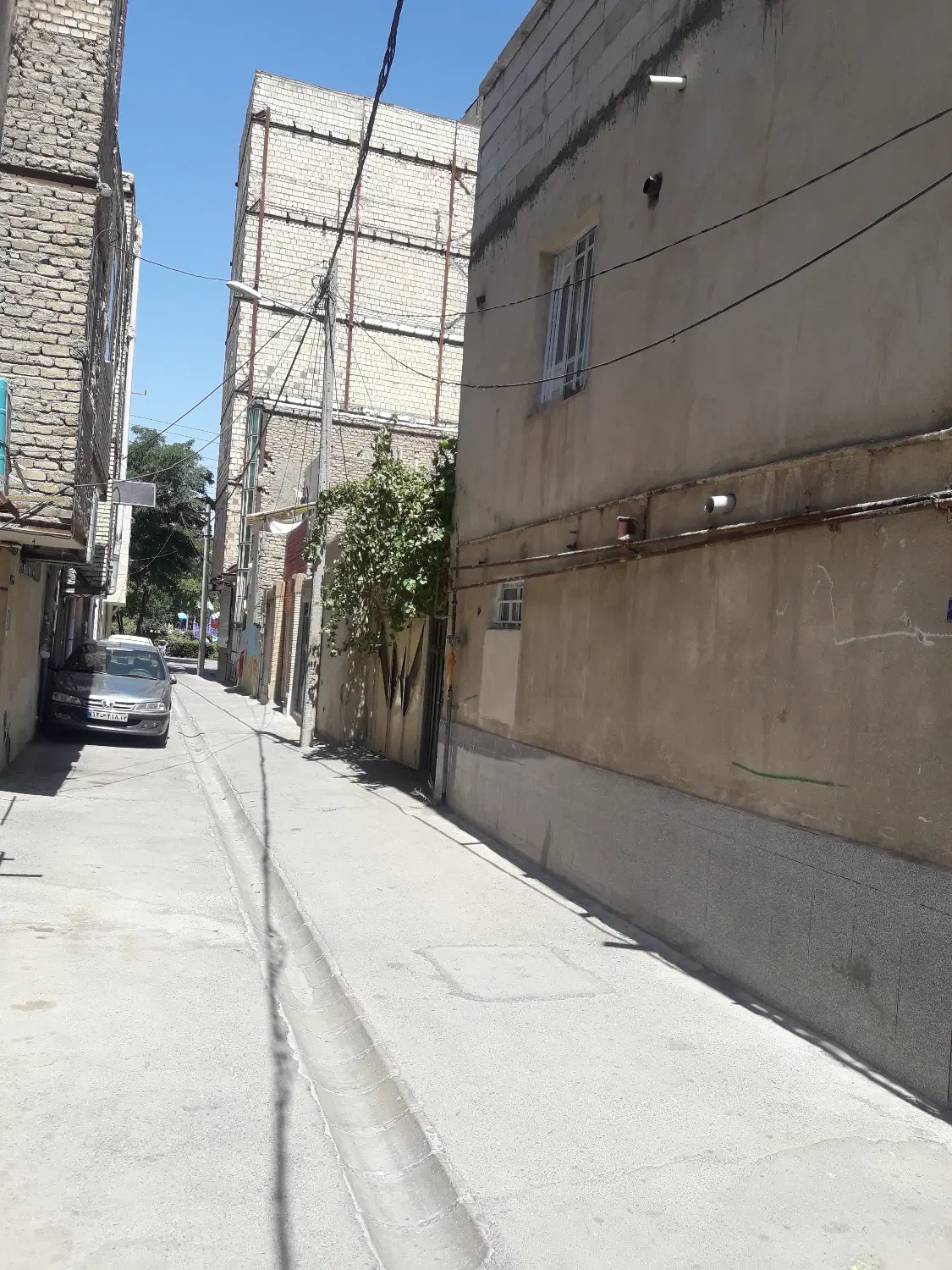 دو طبقه ویلایی  دربست