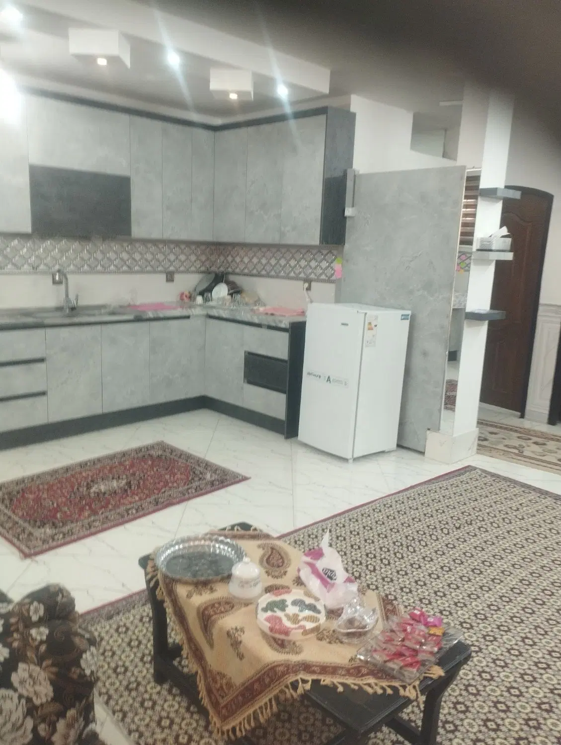 اجاره واحد منفی ۹۰ کلید نخورده مبله