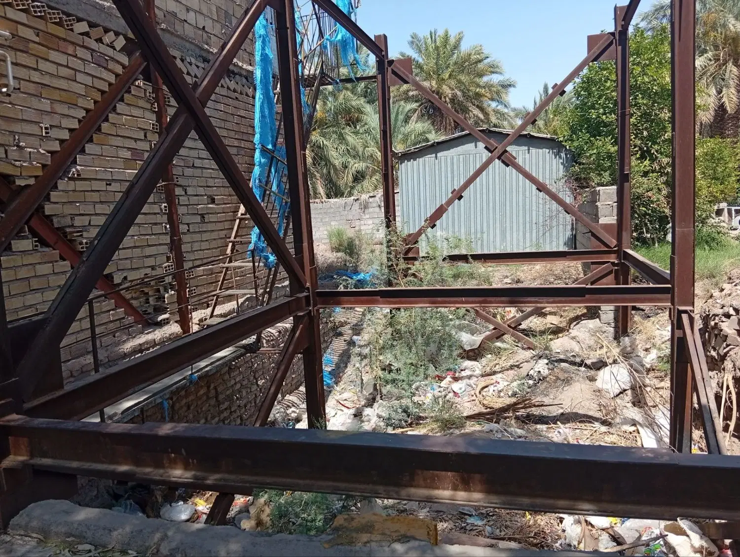 مغازه تجاری مسکونی