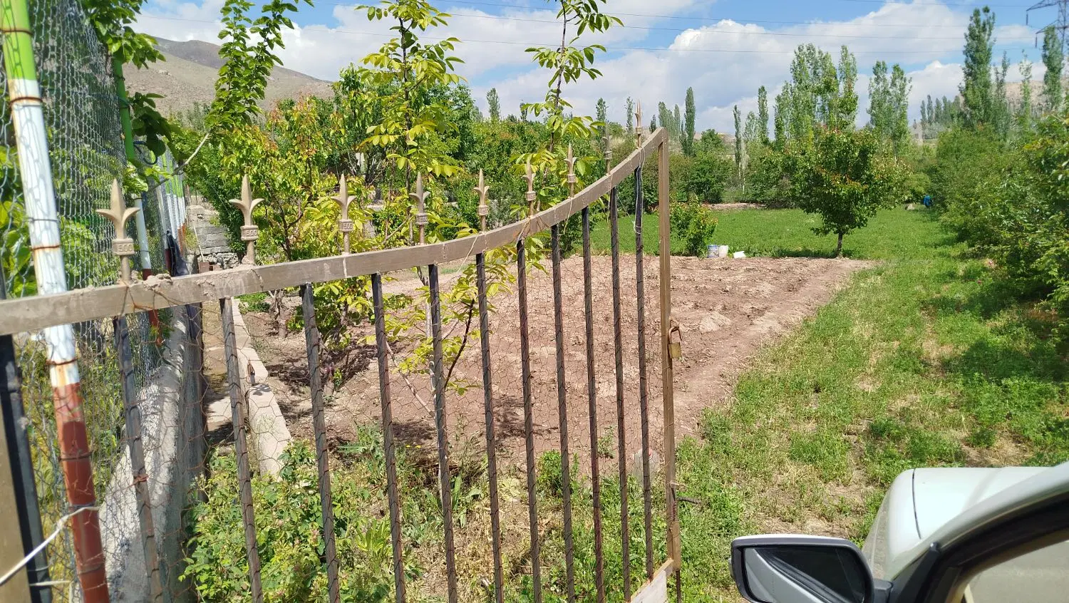 فروش باغ در جاده قطور روستای چاوشقلی