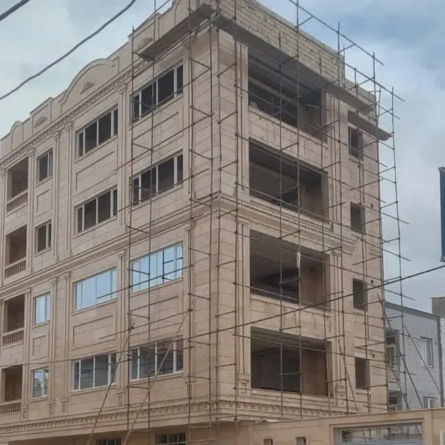 95 متر اسکان سازان