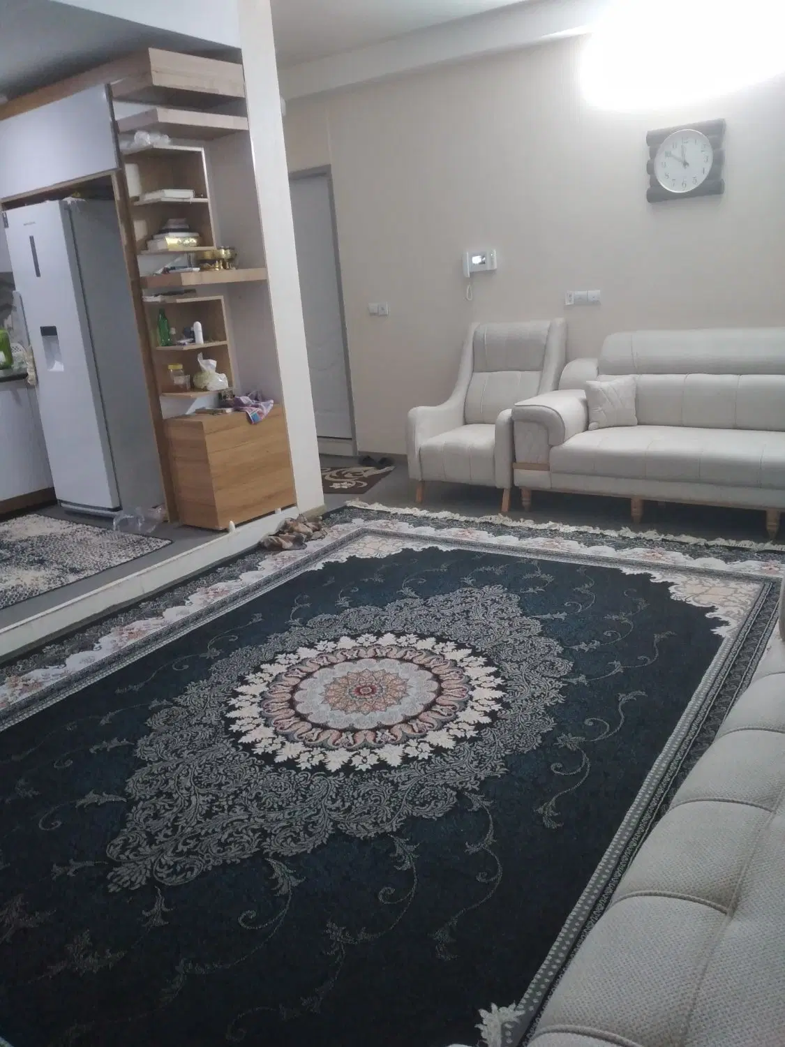 فروش یه واحد آپارتمان دو خوابه طالقانی