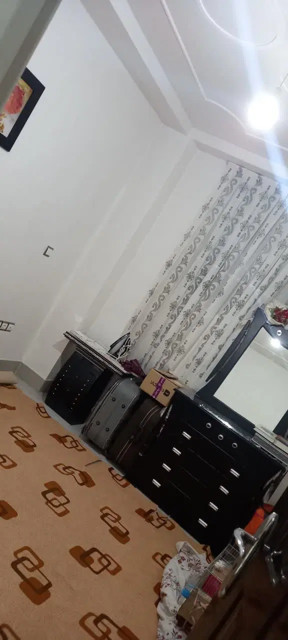رهن و اجاره آپارتمان 80متری گلبرگ